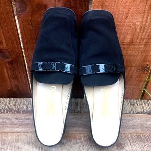 Salvatore Ferragamo black backless slip on loafers women’s size 8